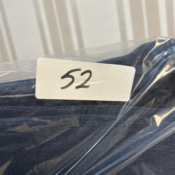 Talbots/ signature straight /blue jeans size 14 P - Picture 11 of 11